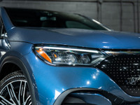 ***QUALIFY FOR A 4 YEAR WARRANTY ON OUR VEHICLES TODAY!!! Vehicle Key Features Include: Panoramic Su... (image 6)