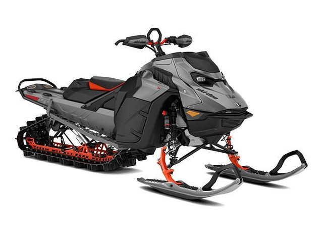 2026 Ski-Doo SUMMIT X w/ EXPERT Pkg 154 850 E-TEC PowderMax X-Li in Snowmobiles in Lanaudière