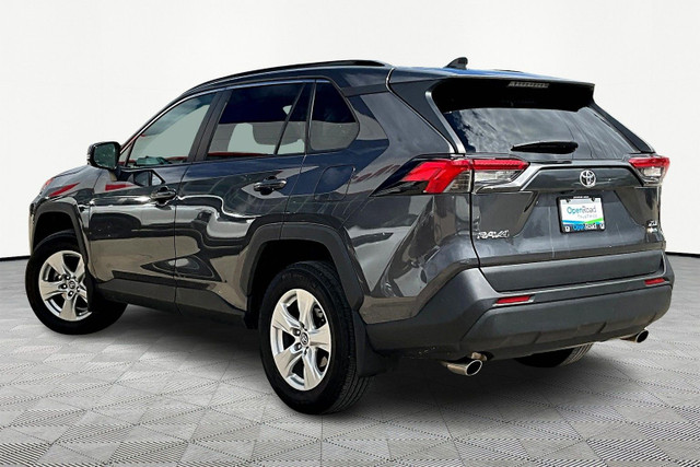 2019 Toyota RAV4 AWD XLE in Cars & Trucks in Mississauga / Peel Region - Image 4