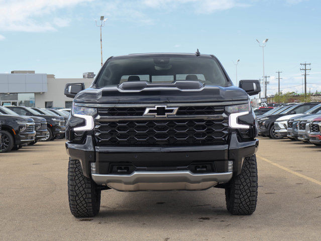 2025 Chevrolet Silverado 1500 ZR2 in Cars & Trucks in Edmonton - Image 3