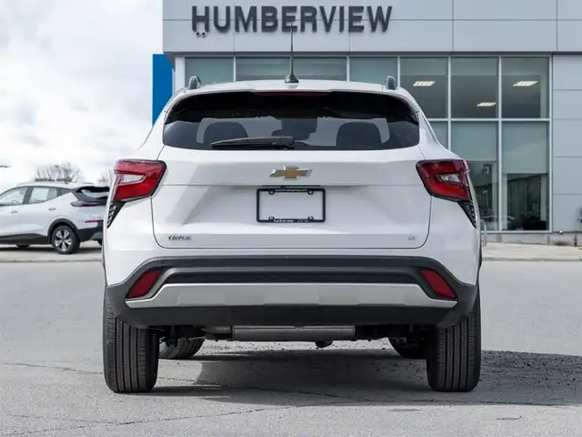 2025 Chevrolet Trax LT in Cars & Trucks in Mississauga / Peel Region - Image 7