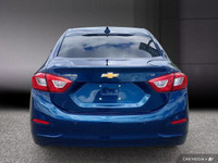 La Chevrolet Cruze LT Turbo 2019 est une berline compacte qui se distingue par son style moderne, sa... (image 5)
