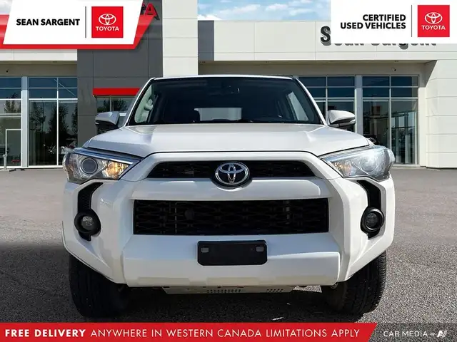 2019 Toyota 4Runner SR5 >>FREE DELIVERY WESTERN CANADA<< SR5 in Cars & Trucks in Grande Prairie - Image 4