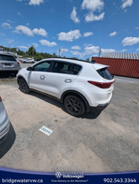Engine: 2.4L GDI I4 DOHC D-CVVT L/100Km City: 10.7 L/100Km Hwy: 9.0 (image 4)
