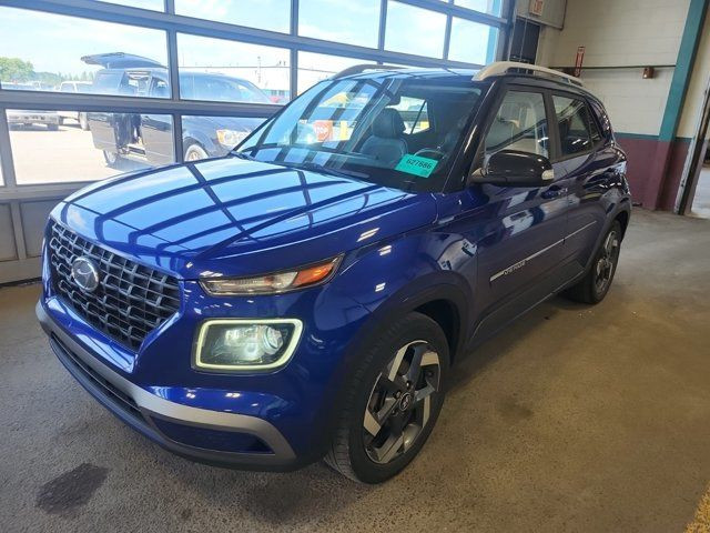 2020 Hyundai Venue Urban Edition | Heated Wheel + Seats in Cars & Trucks in Guelph
