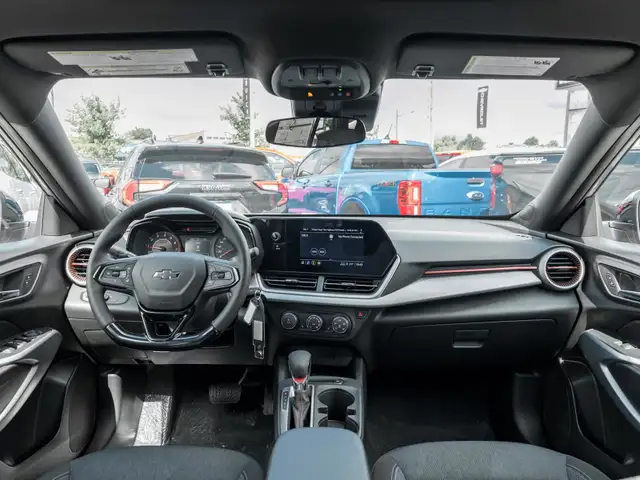 2025 Chevrolet Trax 1RS- Sunroof | Heated Steering Wheel dans Autos et camions dans Région de Markham/York - Image 23