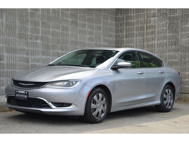 2016 Chrysler 200 C in Cars & Trucks in Burnaby/New Westminster - Image 2