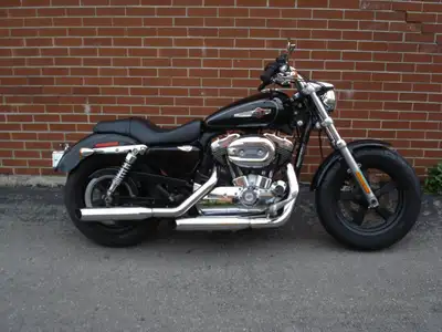 Welcome New Riders! Financing Options Available! 2011 Harley-Davidson Sportster 1200 Custom This Spo...