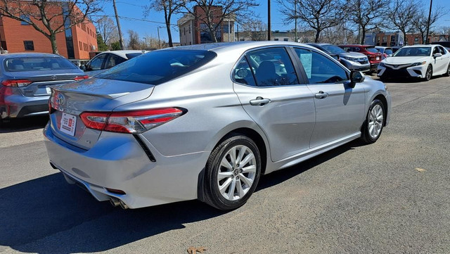 2020 Toyota Camry in Cars & Trucks in Longueuil / South Shore - Image 3