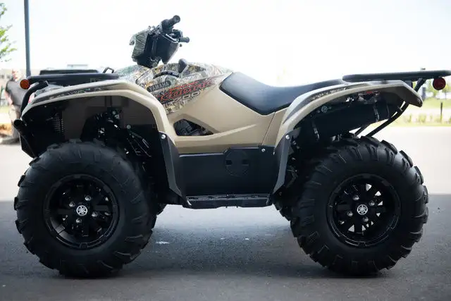 2025 Yamaha KODIAK 700 EPS in ATVs in Strathcona County - Image 6