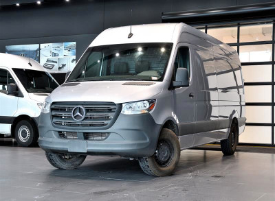 2020 Mercedes-Benz Sprinter V6 2500 Cargo 170 (2)