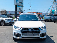 Q5 TECHNIK! QUATTRO AWD, NEW BODY STYLE, EXCELLENT CONDITION INSIDE AND OUT LEATHER INTERIOR GPS/NAV... (image 3)