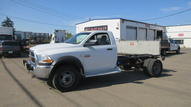 2012 Dodge RAM 5500 SLT REGULAR CAB & CHASSIS 4X4 in Cars & Trucks in Edmonton - Image 2