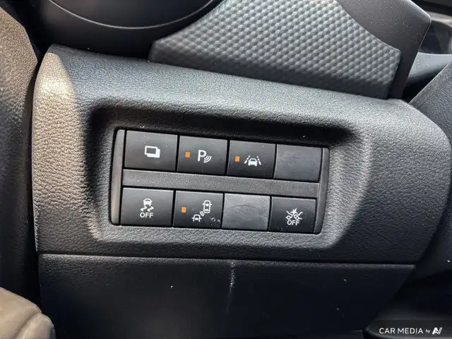 2021 Nissan Kicks in Cars & Trucks in Ottawa - Image 23