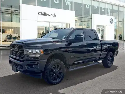 This Ram 3500 boasts a Intercooled Turbo Diesel I-6 6.7 L/408 engine powering this Automatic transmi...