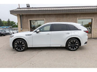 WHAT A GORGEOUS SUV WITH A CLEAN CARFAX AND ONLY ONE PREVIOUS OWNER! - Surround View Camera - Leathe... (image 3)