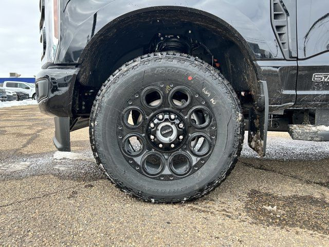2025 Ford Super Duty F-350 SRW XLT | 613A | 4X4 | CrewCab 160 in Cars & Trucks in Edmonton - Image 2
