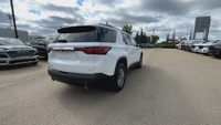 This Chevrolet Traverse is equipped with: Premium Cloth Seat Trim, Heated Driver & Front Passenger S... (image 8)