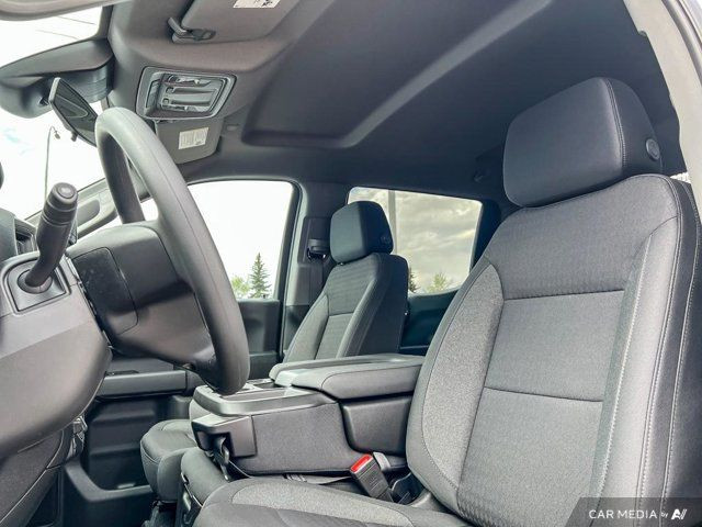 2025 Chevrolet Silverado 1500 Custom Trail Boss | Standard Box in Cars & Trucks in Strathcona County - Image 3