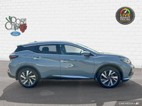 - PREVIOUSLY DAILY RENTAL - - ACCIDENT FREE - HEATED LEATHER SEATS - HEATED STEERING WHEEL - PANORAM... (image 6)