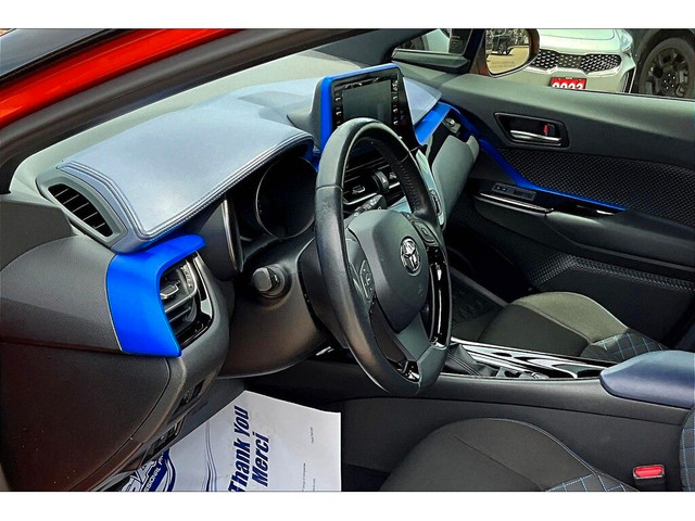 2021 Toyota C-HR XLE PREMIUM in Cars & Trucks in Barrie - Image 2