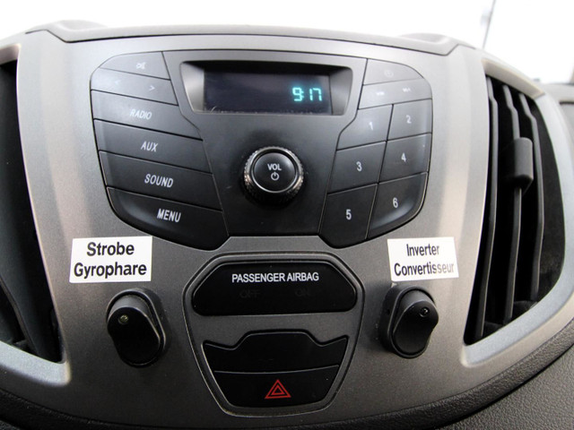 2015 FORD TRANSIT T-150 130" CRÉDIT-BAIL DISPONIBLE in Cars & Trucks in Laval / North Shore - Image 3