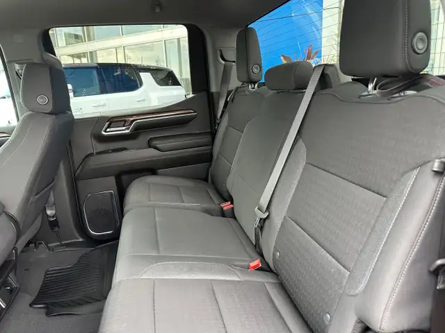 2024 Chevrolet Silverado 1500 RST in Cars & Trucks in Markham / York Region - Image 26