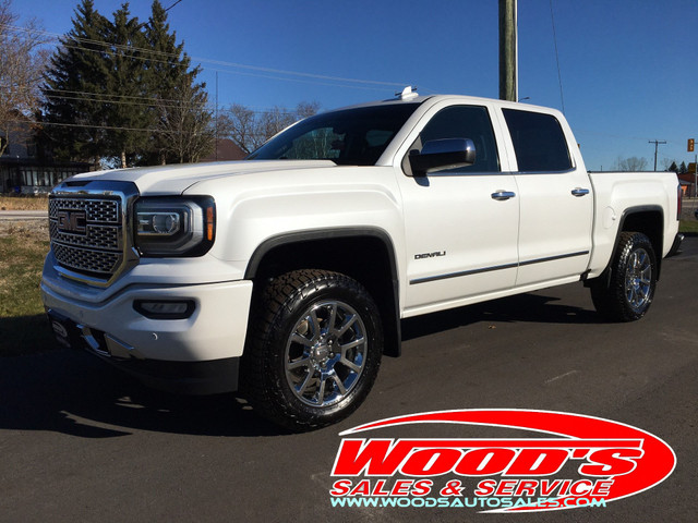 2017 GMC SIERRA 1500 DENALI in Cars & Trucks in Belleville