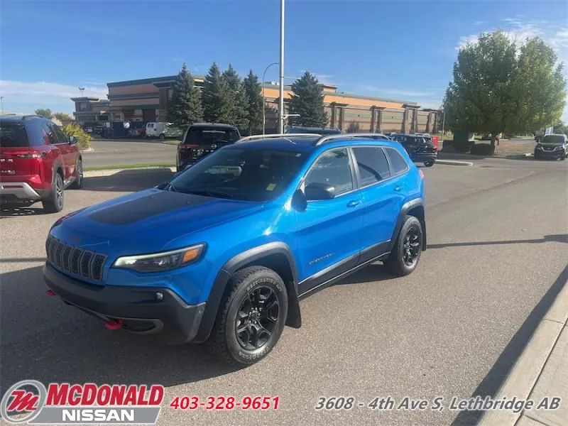 2019 Jeep Cherokee Trailhawk Alberta Unit - No Accidents - Local