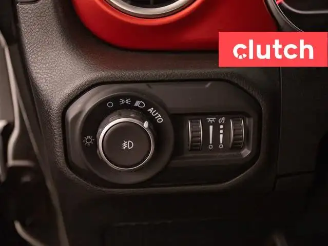 2021 Jeep Wrangler Unlimited Rubicon 4X4 w/ Apple CarPlay, Blind in Cars & Trucks in Ottawa - Image 23
