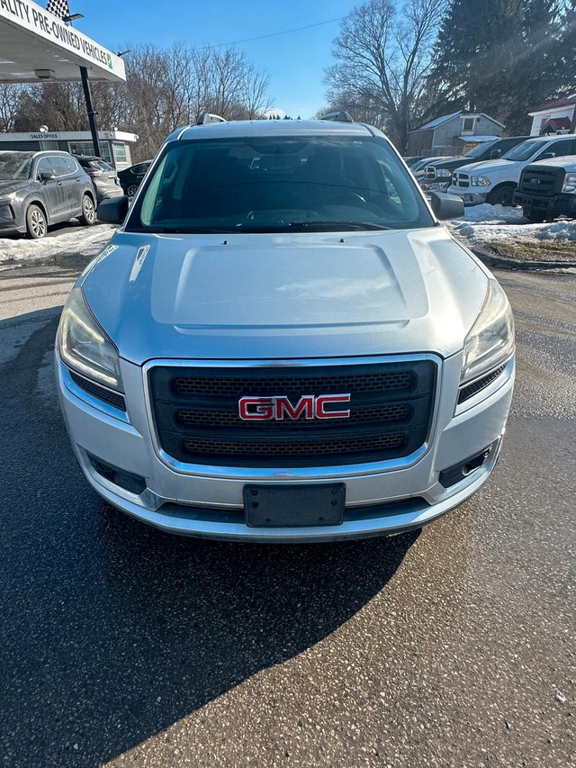 2015 GMC Acadia in Cars & Trucks in London - Image 2