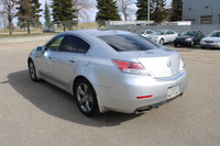 All Wheel Drive,Traction Control,Tires - Rear Performance,Daytime Running Lights,Security System,Req... (image 6)