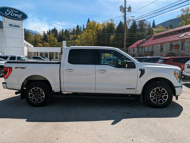  2021 Ford F-150 XLT 4WD SuperCrew 5.5' Box, 3.5L Powerboost Ful in Cars & Trucks in Nelson - Image 2