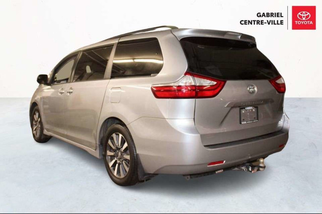 2018 Toyota Sienna LE 7-Passenger AWD in Cars & Trucks in City of Montréal - Image 3