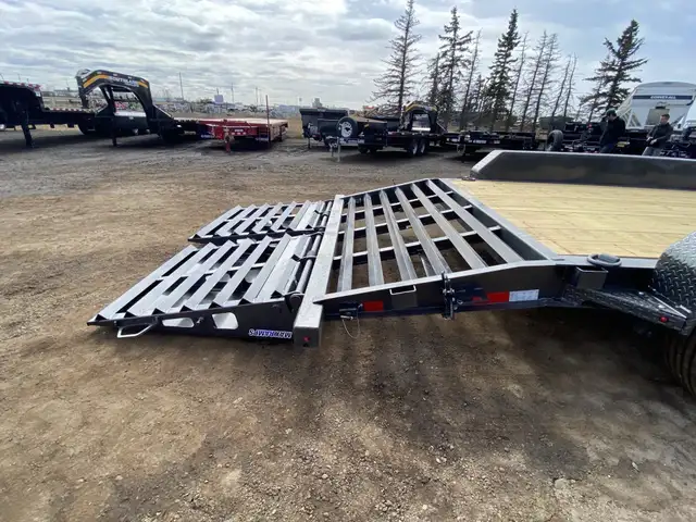 2025 Diamond C LPX307 GN Industrial Flatdeck Trailer in Cargo & Utility Trailers in Edmonton - Image 13