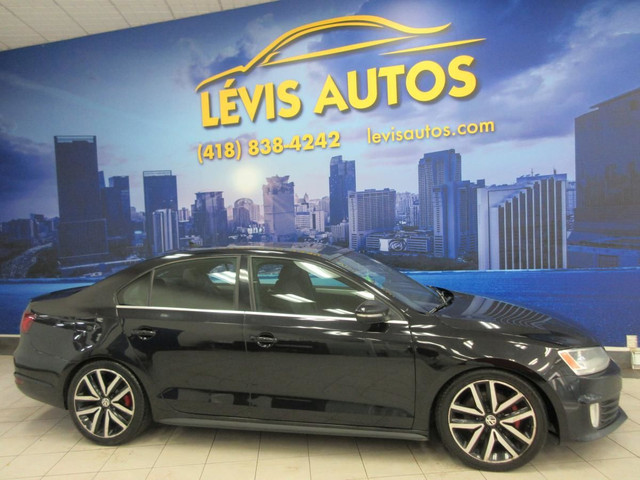 VOLKSWAGEN JETTA 2013 GLI TURBO 210 HP TOIT OUVRANT SIEGES CHAUF dans Autos et camions  à Lévis - Image 2