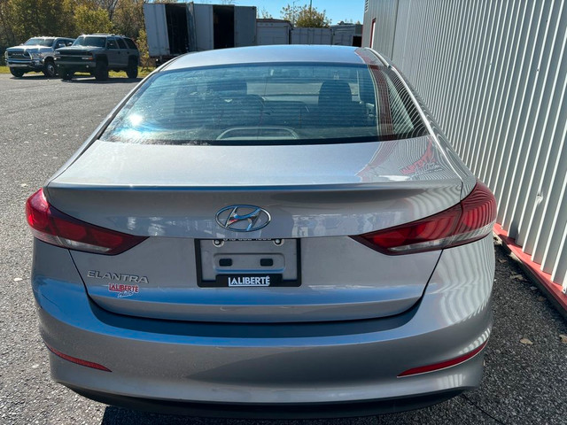 2017 Hyundai Elantra SE in Cars & Trucks in Ottawa - Image 4