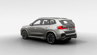 BMW Laval vous présente la puissante *BMW X1 M35i xDrive 2025*. La nouvelle BMW X1 a la sportivité e... (image 1)