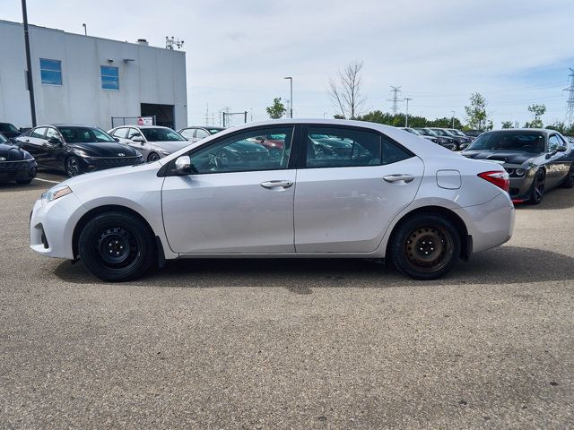 2014 Toyota Corolla S | Backup Cam | Bluetooth | Heated Seats in Cars & Trucks in Edmonton - Image 2