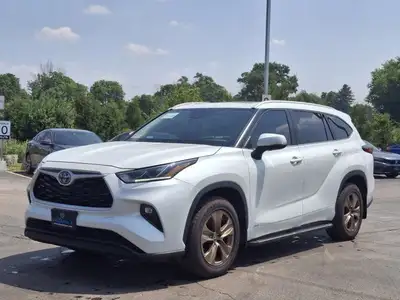 Check out this certified 2023 Toyota Highlander Hybrid XLE Bronze Edition | Adaptive Cruise | Sunroo...