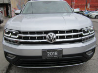 8 PASSENGER. EXECUTIVE LINE PREMIUM PACKAGE. SILVER WITH BLACK LEATHER INTERIOR. 20 INCH ALLOY WHEEL... (image 7)