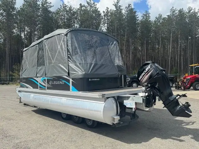 2018 21' LEGEND SPLASH COTTAGE PONTOON 40HP HIGH TORQUE 4-STROKE in Powerboats & Motorboats in Peterborough - Image 22