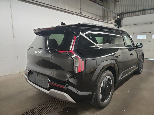 2025 Kia EV9 Land w/Premium Pkg AWD | 6 Passenger | Leather in Cars & Trucks in Guelph - Image 3
