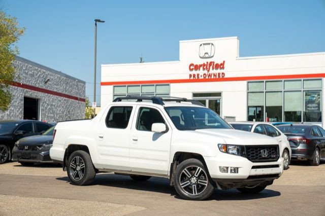 2013 Honda Ridgeline Sport in Cars & Trucks in Edmonton - Image 2