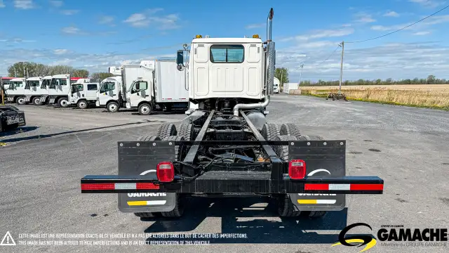 2010 WESTERN STAR 4900FA DAY CAB LONG CHASSIS in Heavy Trucks in Chilliwack - Image 12