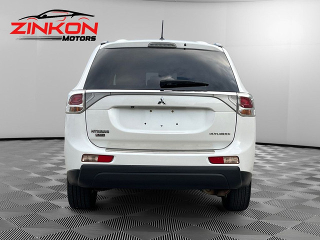 2014 Mitsubishi Outlander GT | AWC | V6 | LEATHER | 7PASS | SUNR in Cars & Trucks in Oshawa / Durham Region - Image 4