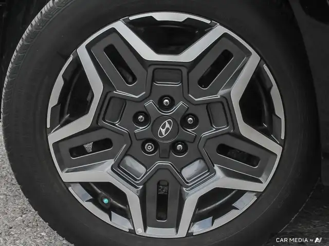 2021 Hyundai Santa Fe Ultimate Calligraphy quilted nappa leat... in Cars & Trucks in London - Image 7