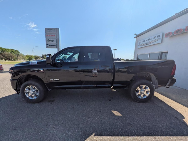 2025 RAM 2500 Big Horn 4x4 Crew Cab 6'4 in Cars & Trucks in Medicine Hat - Image 4