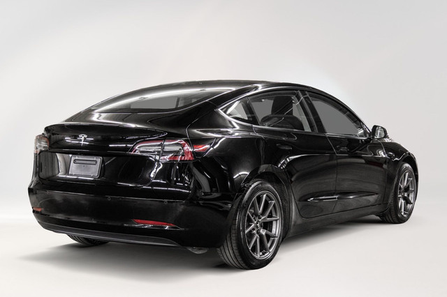 2022 Tesla MODEL 3 Standard Mags * Carplay * Siège chauffant in Cars & Trucks in City of Montréal - Image 4
