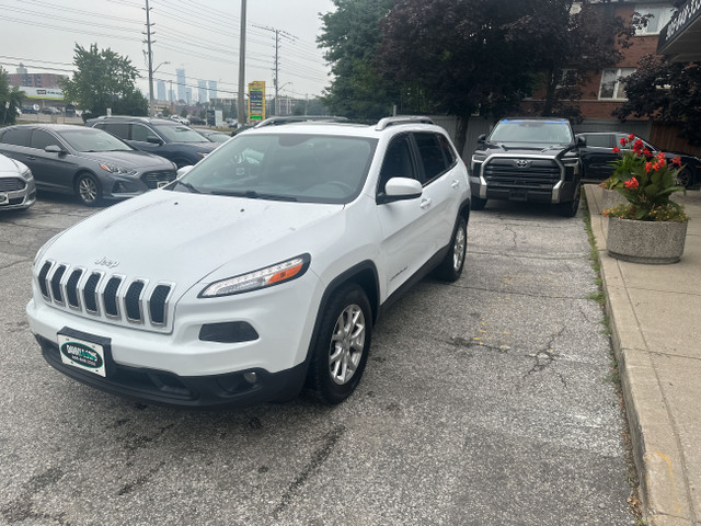 2014 Jeep Cherokee 4dr North in Cars & Trucks in Mississauga / Peel Region - Image 3